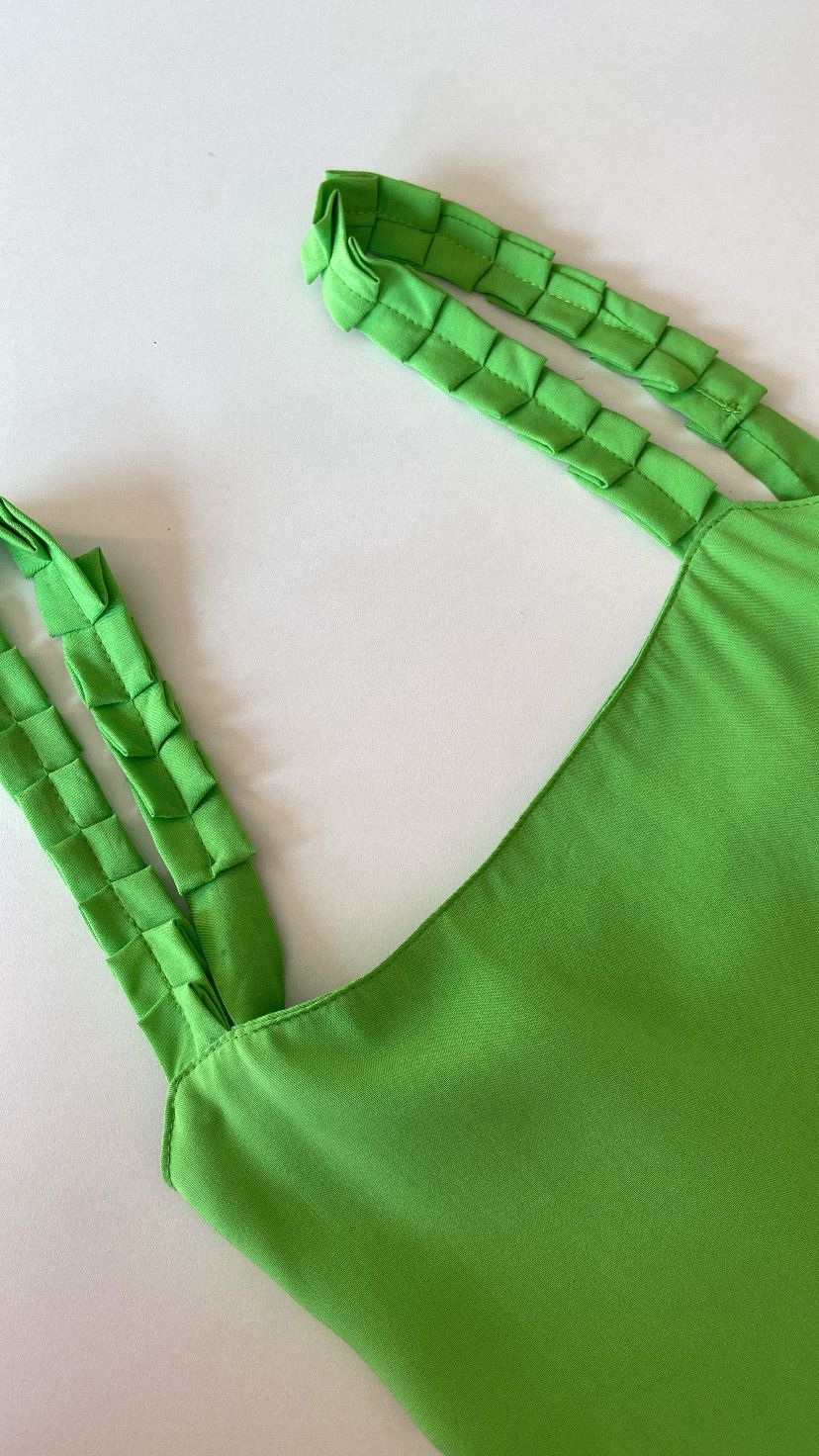 BLUSA DETALHE FESTA