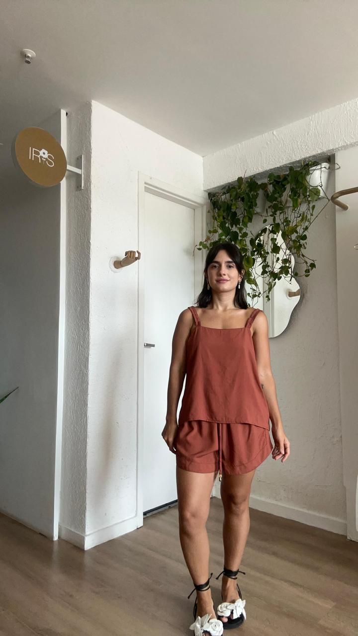 BLUSA FESTA MARROM
