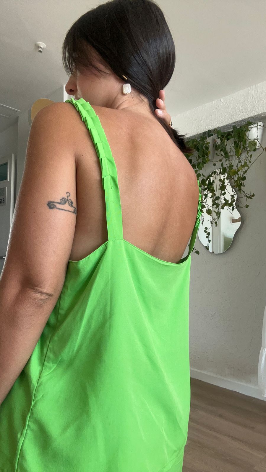 BLUSA FESTA VERDE COSTAS